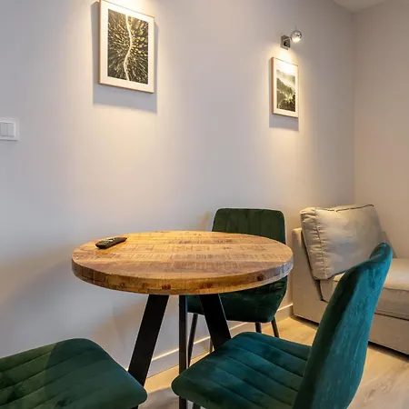 Rentplanet - Zakopianskie Ii Apartment